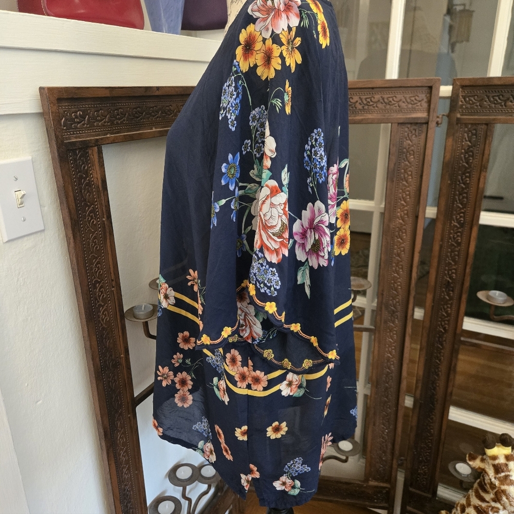 Johnny Was Floral Semi-Sheer Blouse, Sz XL - Picture 4 of 9